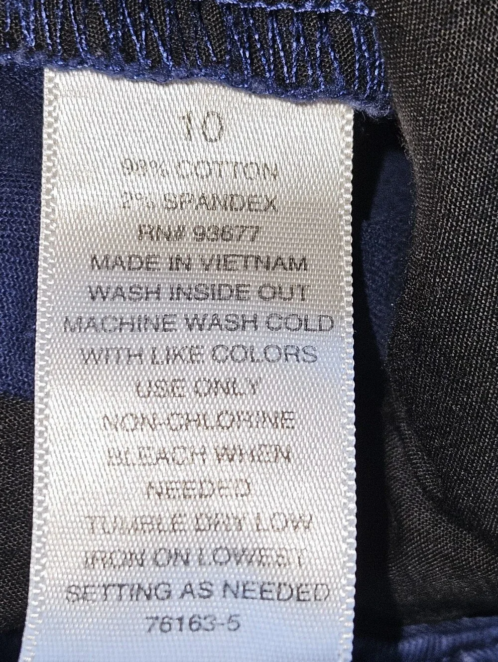 A.N.A Womens  Blue Bermuda Cotton Shorts Above Knee Flat Front Pockets Sz 10